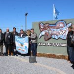 ARA Bahía Paraíso: Las plazoletas del Loteo Municipal Ullum rinden honor a Malvinas
