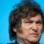 Campaña pidiendo Juicio político al presidente por múltiples violaciones constitucionales