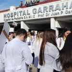 Los trabajadores del Garrahan realizarán dos nuevos paros y convocaron a una marcha federal