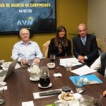En medio de la crisis del turismo, Scioli se lanza contra los carpinchos y choca con Costantini