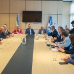 Martin se reunió con diputados nacionales y provinciales para encontrar una estrategia y evitar la quita de subsidio de gas