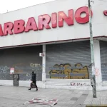 Garbarino quedó a un paso de la quiebra y podría liquidar sus últimos 3 locales y despedir los 18 empleados que los sostienen