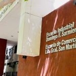 Paro con visibilización: convocan a una marcha de antorchas en la Escuela de Comercio