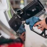 Cayó la venta de combustibles por tercer mes consecutivo en abril