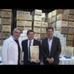 Orrego visitó Frutandina, una de las principales exportadoras de pasas de San Juan