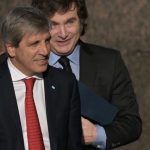 Con una cláusula anti-China, el Gobierno avanza en la entrega del Belgrano Cargas