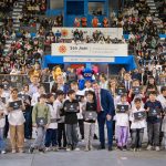 El gobernador Orrego encabezó la entrega de netbook a todos los estudiantes de 5to grado de Rawson