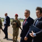 Milei da luz verde al gasoducto de Llaryora a Vaca Muerta y mantiene frenado el de Pullaro para Santa Fe